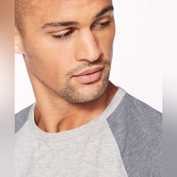 Lululemon bodhi t-shirt - Picture 2 of 9